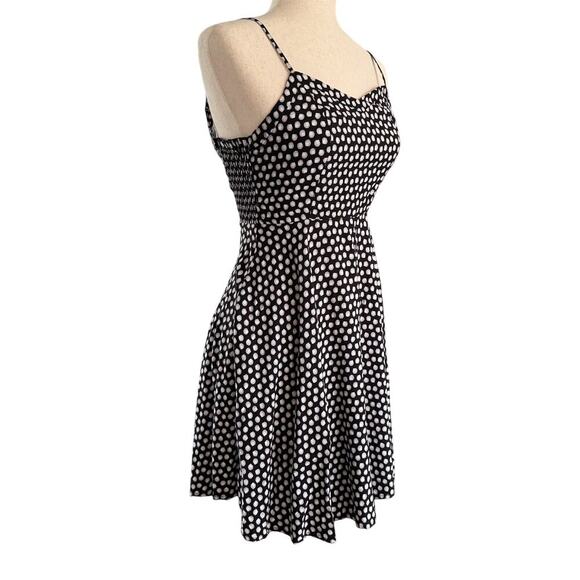 Old Navy Dress Women's Size XS Rayon Fit Flare Seashell Mini Beachy 1026 - Picture 4 of 13